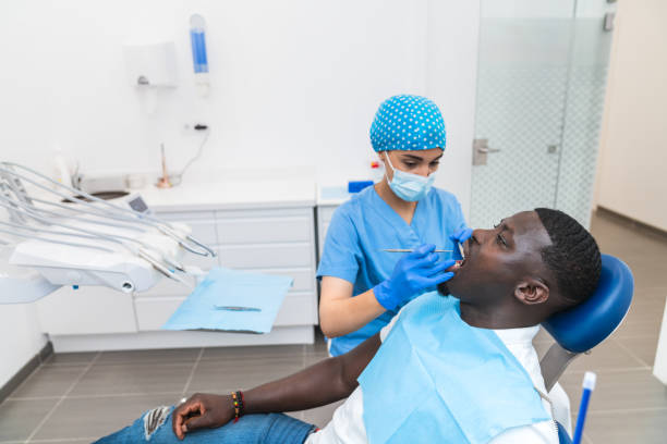 Best Emergency Dental Extractions in Elyria, OH